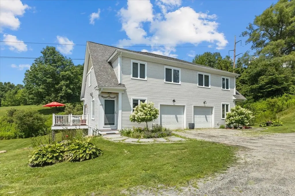 163 Crossroad Road Waterbury VT 05676