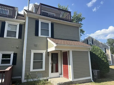 30 Cadogan Way Nashua NH 03062-5901