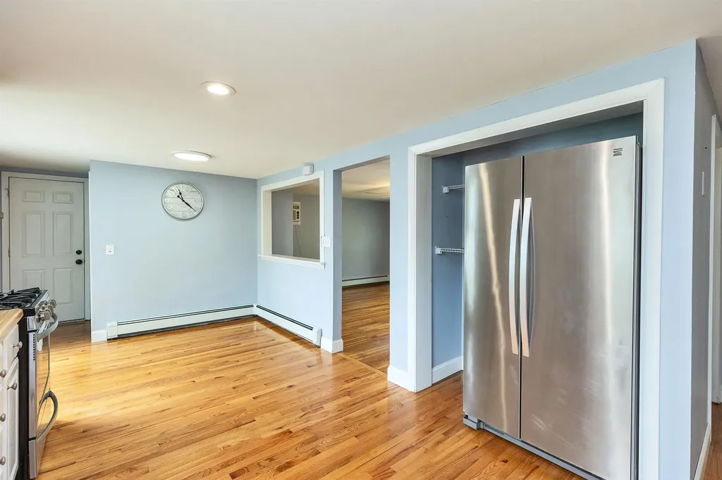 75 Melendy Road Hudson NH 03051