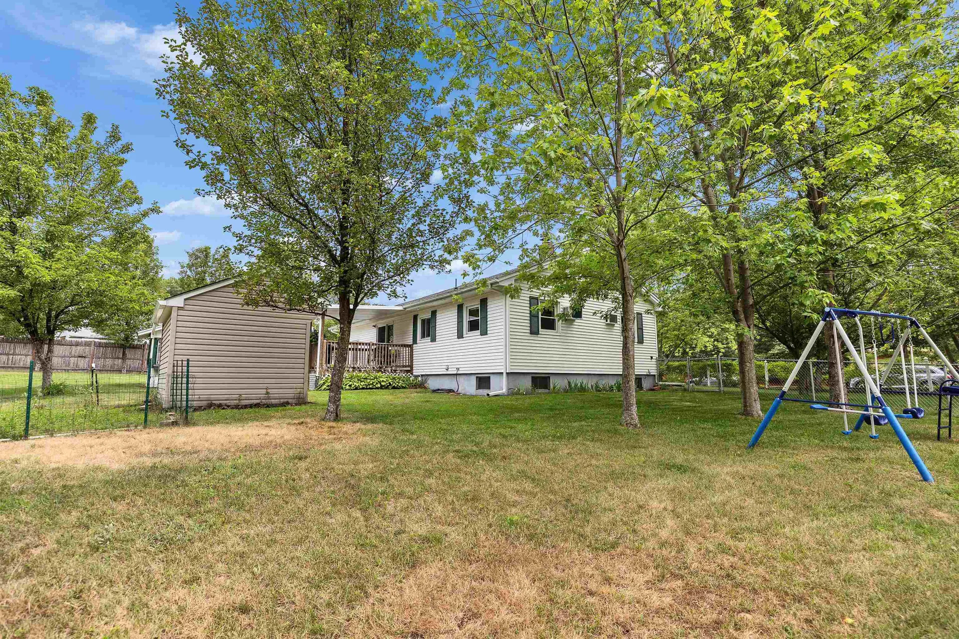 75 Melendy Road Hudson NH 03051