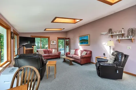 68 North Street Jaffrey NH 03452