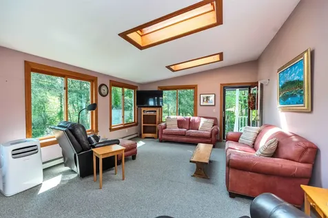 68 North Street Jaffrey NH 03452