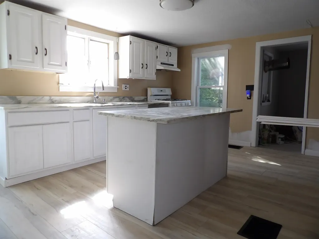 583 N. Main Street Wallingford VT 05773