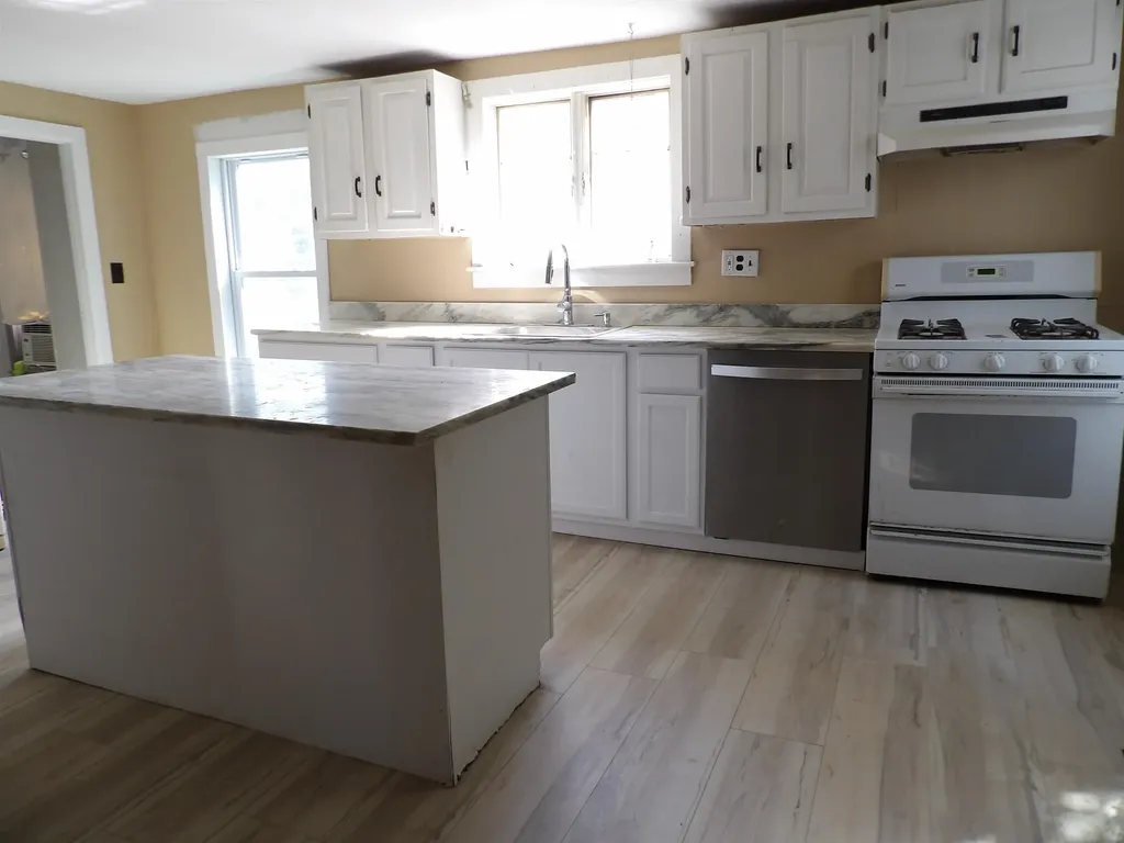 583 N. Main Street Wallingford VT 05773