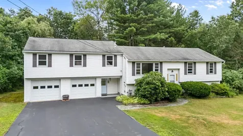 17 May Drive Merrimack NH 03054