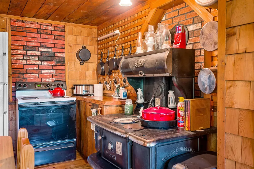 31 Village View Road Danville VT 05828