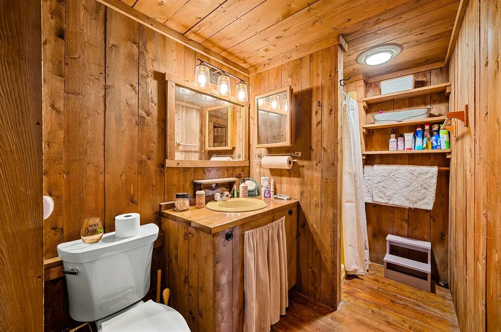 31 Village View Road Danville VT 05828