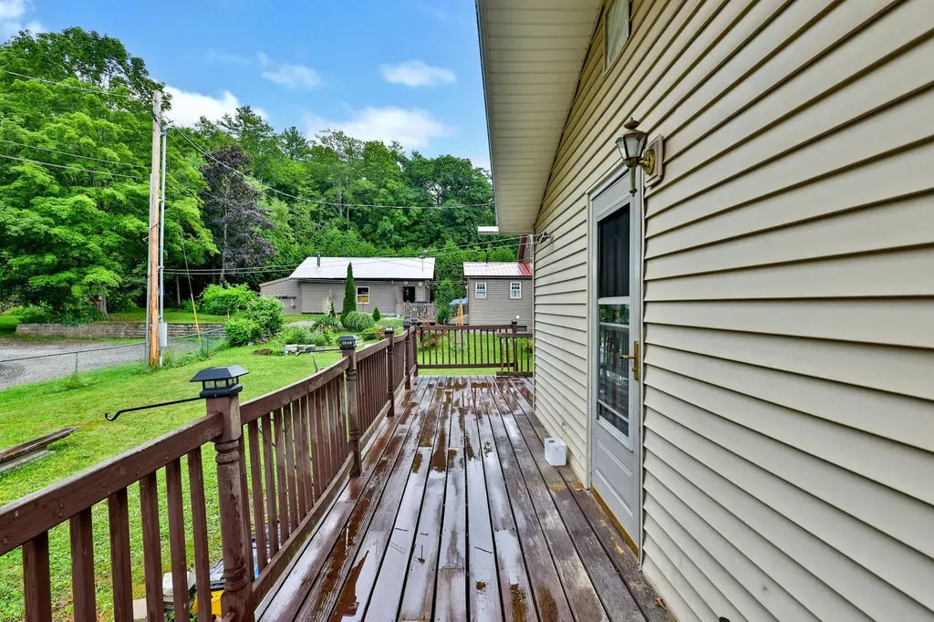 43 Taylor Hill Proctor VT 05765