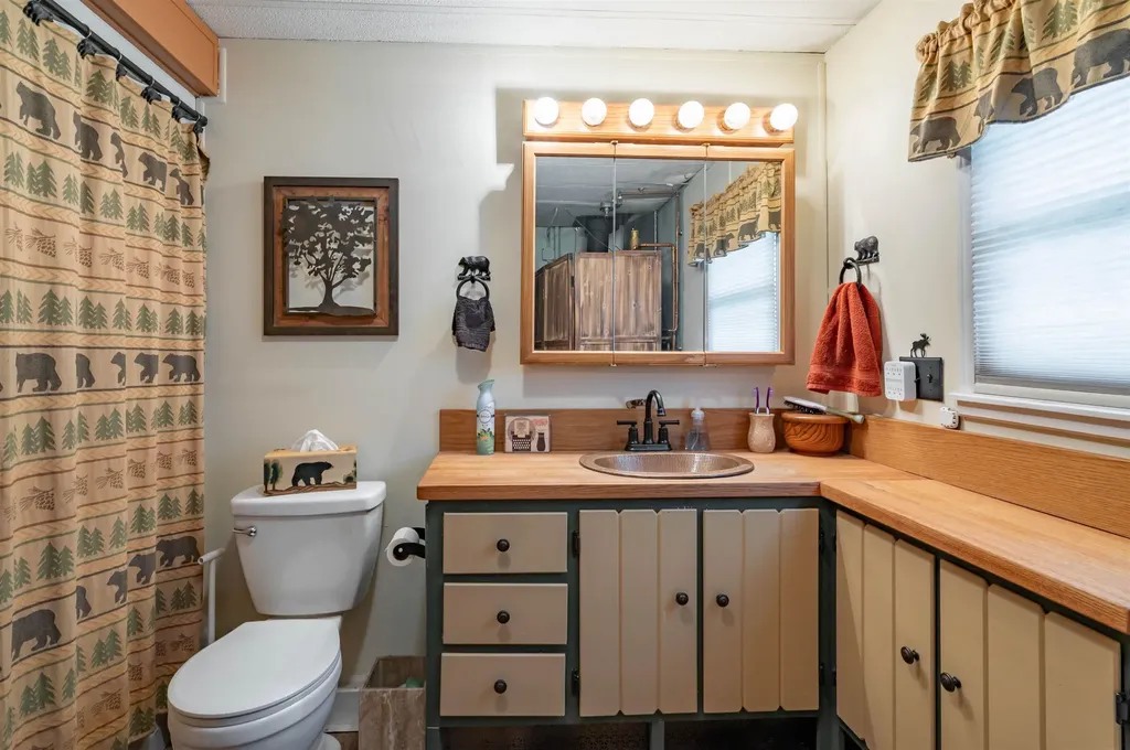 369 Tasker Hill Road Conway NH 03818