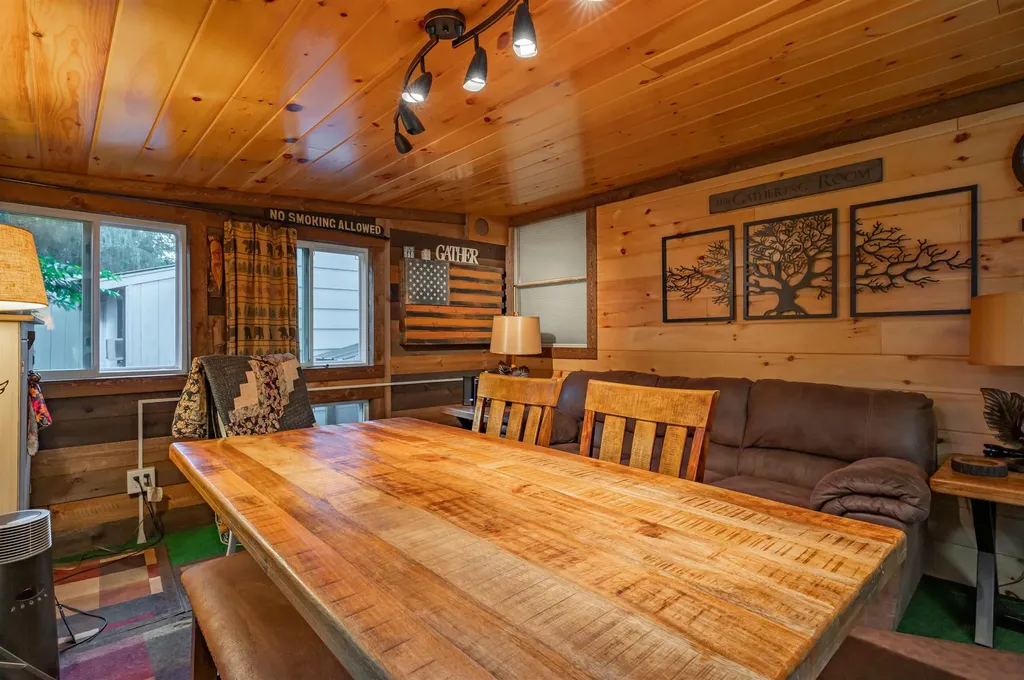 369 Tasker Hill Road Conway NH 03818