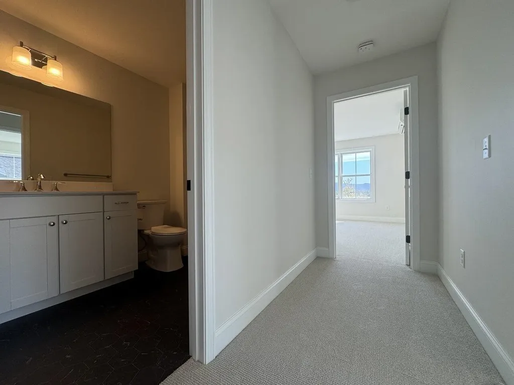 403 Old Farm Road South Burlington VT 05403