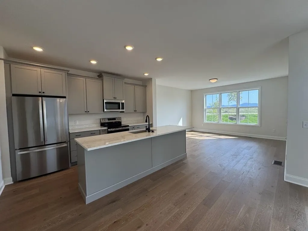 403 Old Farm Road South Burlington VT 05403