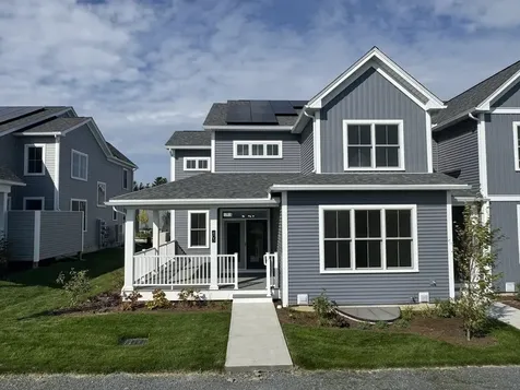 403 Old Farm Road South Burlington VT 05403