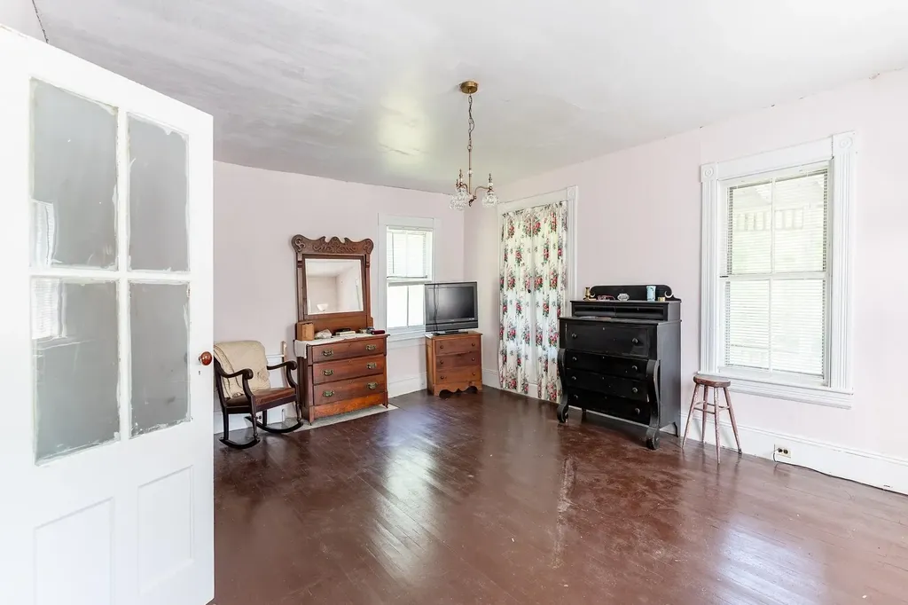 99 Spooner Point Castleton VT 05735