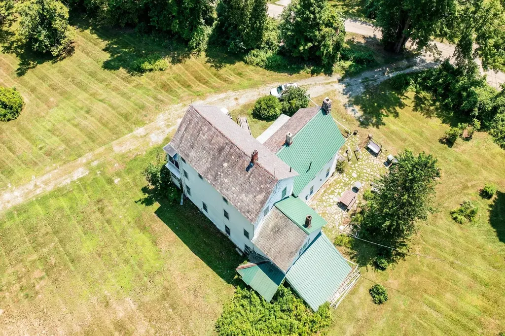 99 Spooner Point Castleton VT 05735