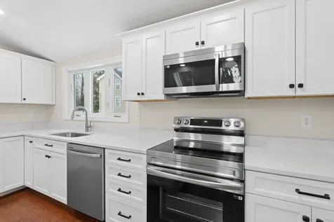 40 B Rush Road Henniker NH 03242