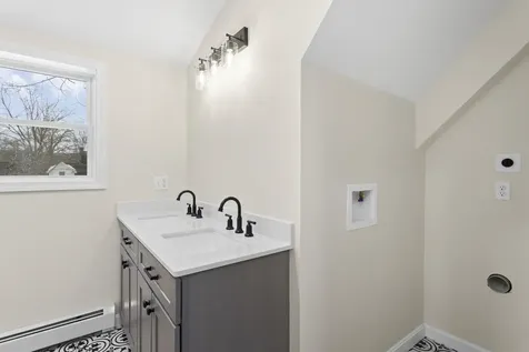 40 B Rush Road Henniker NH 03242