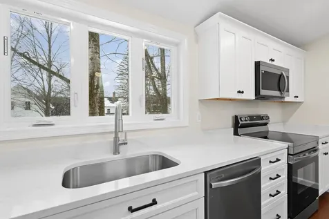 40 B Rush Road Henniker NH 03242