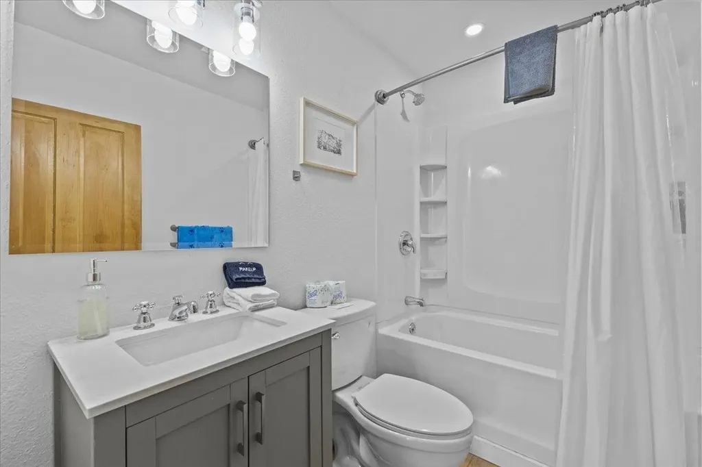 977 Taber Hill Road Stowe VT 05672