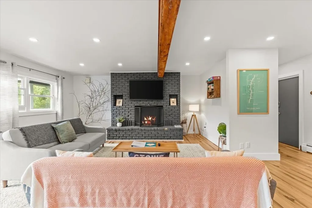 977 Taber Hill Road Stowe VT 05672