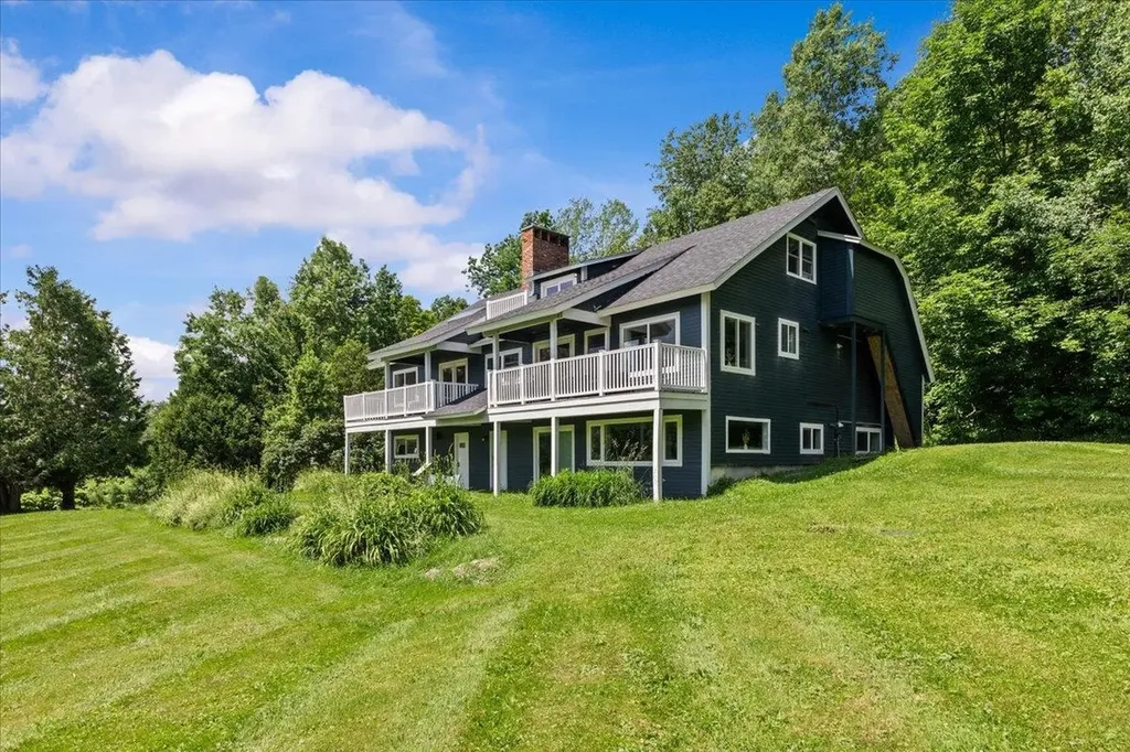977 Taber Hill Road Stowe VT 05672