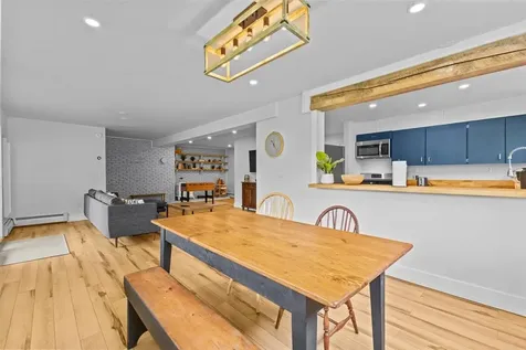 977 Taber Hill Road Stowe VT 05672