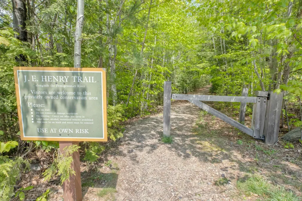 19 Birch Road Lincoln NH 03251