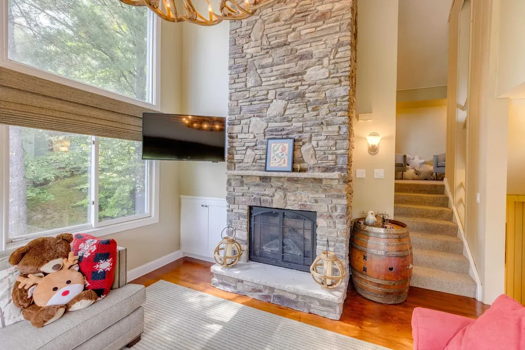 19 Birch Road Lincoln NH 03251