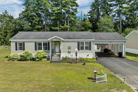 30 Pine Street Epsom NH 03234