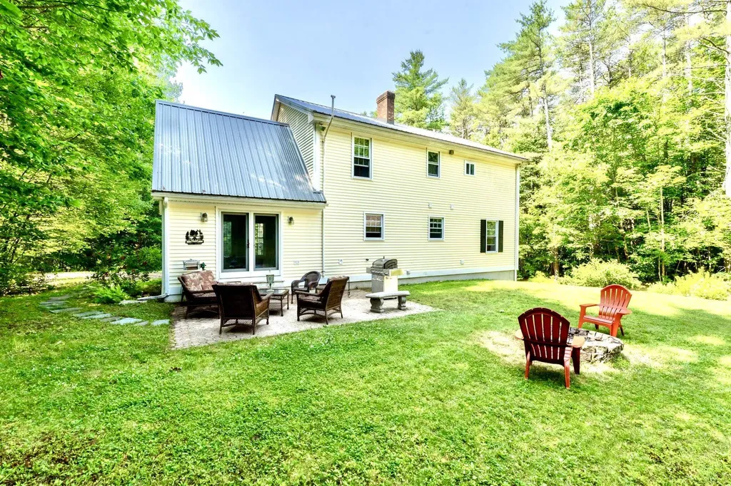 348 Deerfield Road Allenstown NH 03275