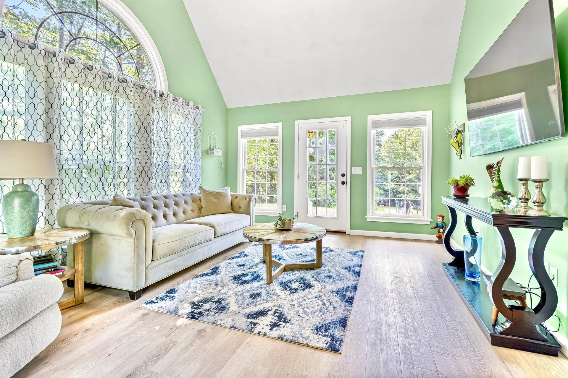 348 Deerfield Road Allenstown NH 03275