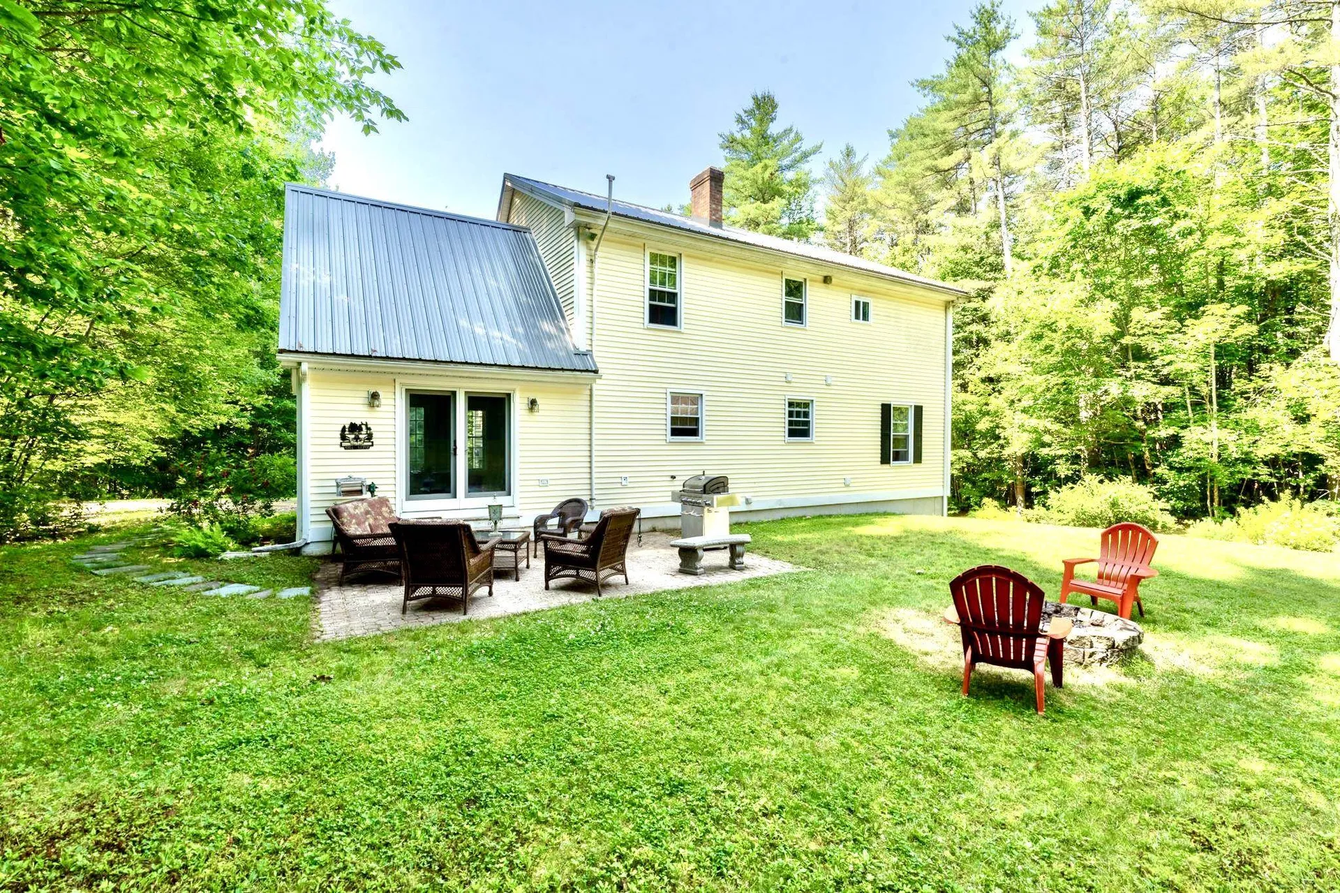 348 Deerfield Road Allenstown NH 03275