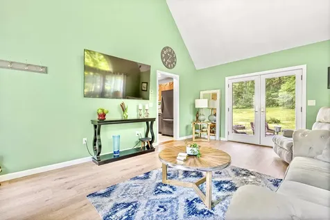 348 Deerfield Road Allenstown NH 03275