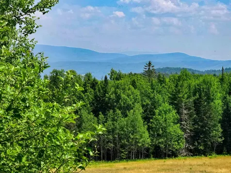 330 Old Stage Coach Road Bradford VT 05033