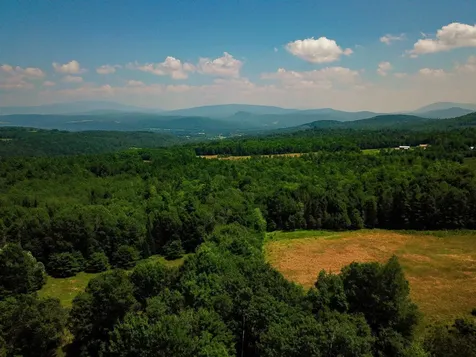 330 Old Stage Coach Road Bradford VT 05033