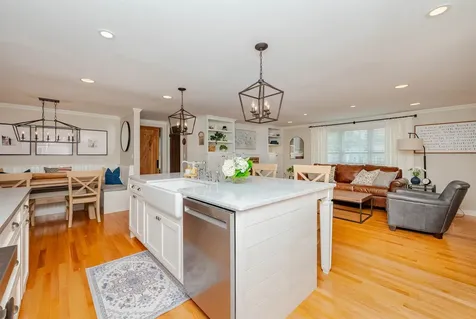 14 Midway Park Somersworth NH 03878