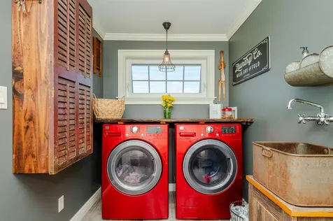 14 Midway Park Somersworth NH 03878