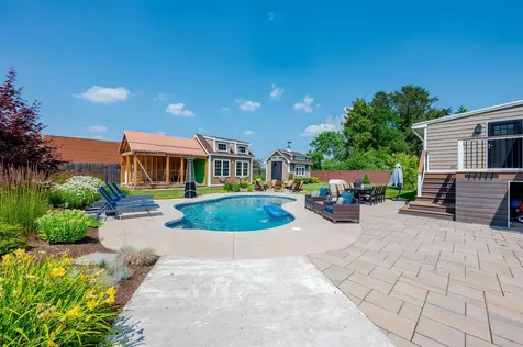 14 Midway Park Somersworth NH 03878