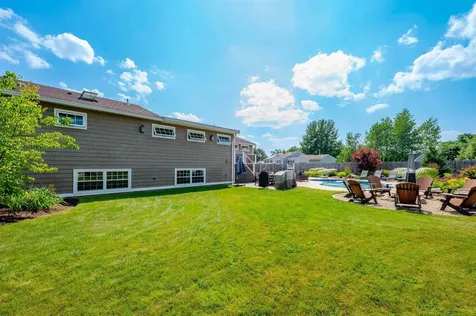 14 Midway Park Somersworth NH 03878