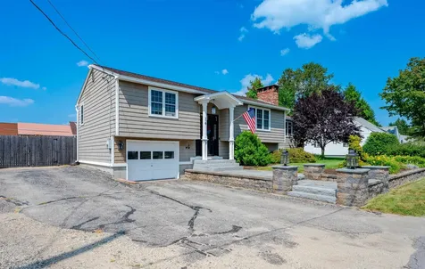 14 Midway Park Somersworth NH 03878