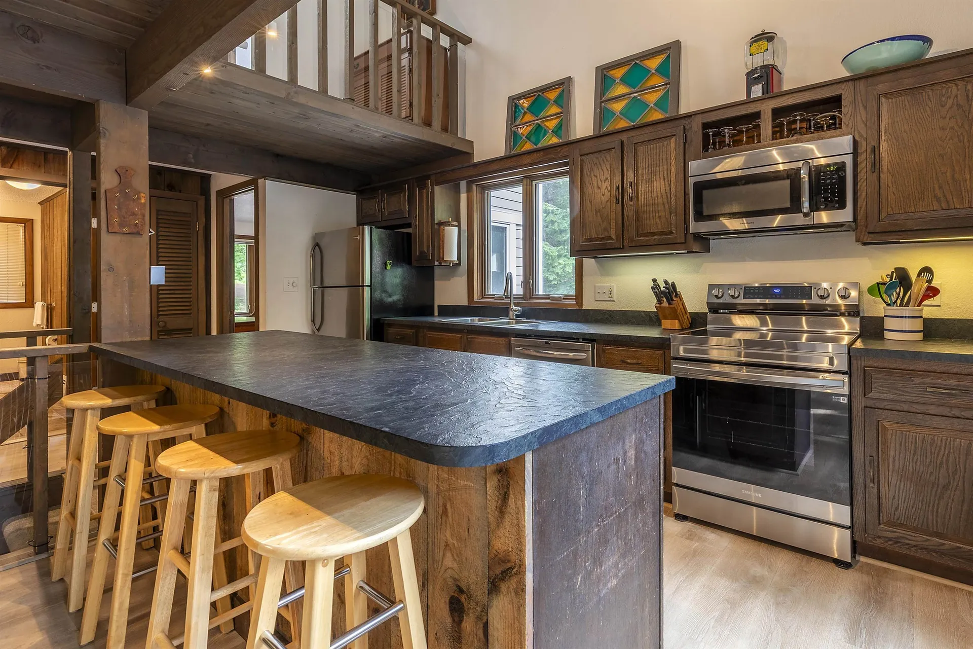 452 Sherwood Forest Londonderry VT 05148