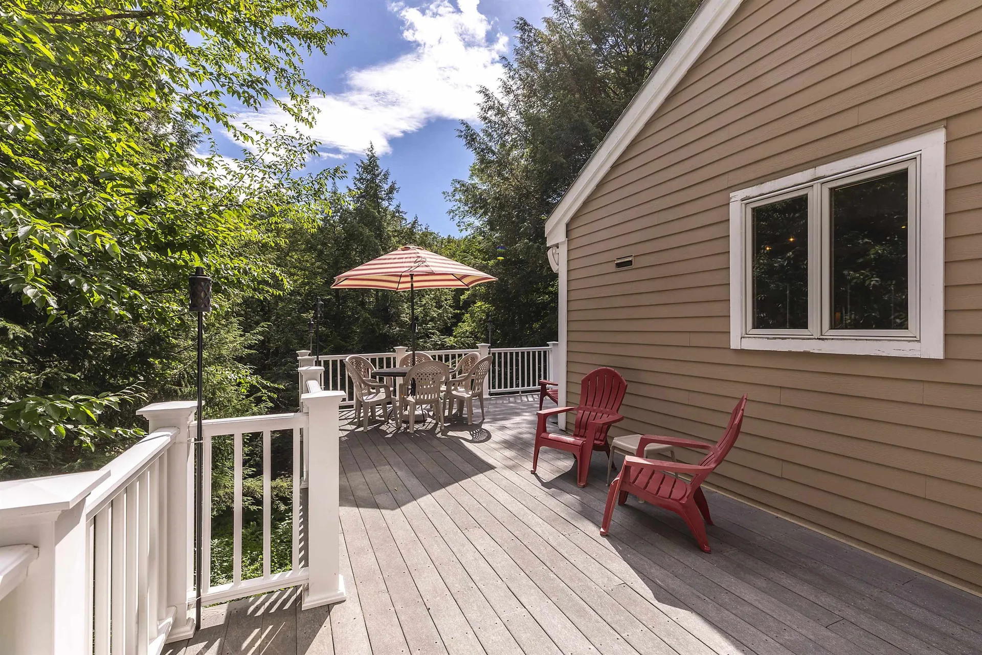 452 Sherwood Forest Londonderry VT 05148