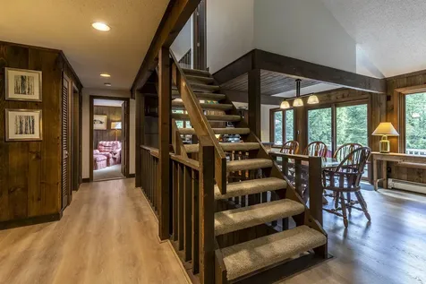 452 Sherwood Forest Londonderry VT 05148