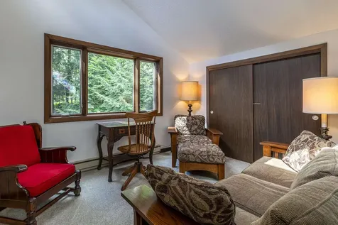 452 Sherwood Forest Londonderry VT 05148