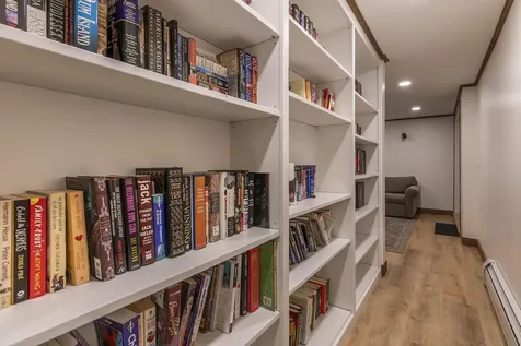 452 Sherwood Forest Londonderry VT 05148