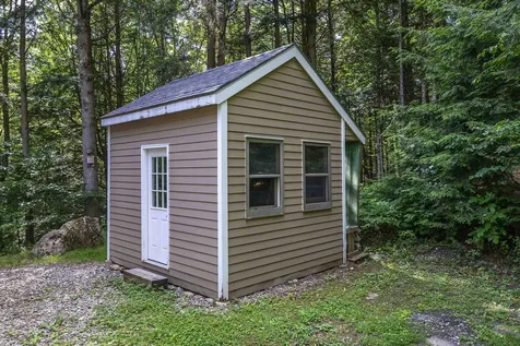 452 Sherwood Forest Londonderry VT 05148