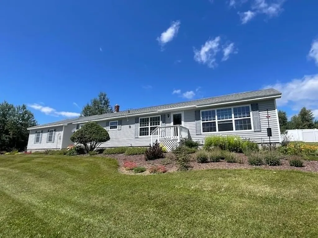 14 Grandview Drive Berlin NH 03570