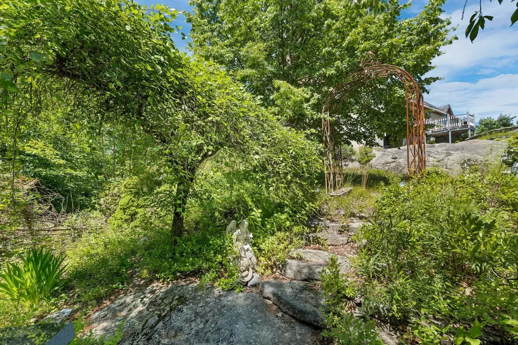 100 Marvin Road Moultonborough NH 03254