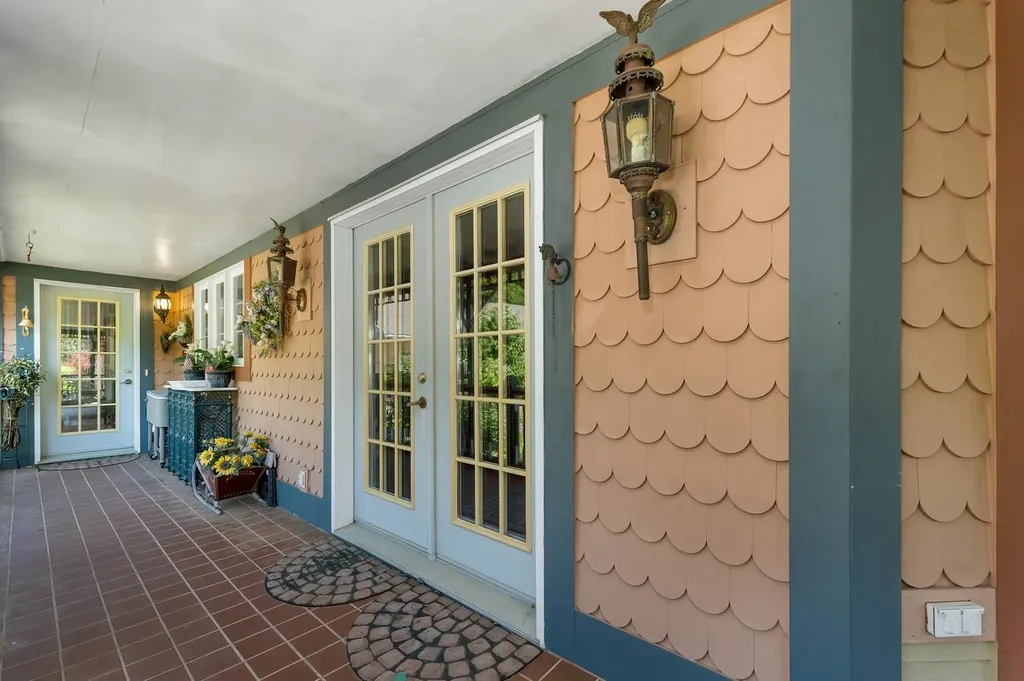 100 Marvin Road Moultonborough NH 03254