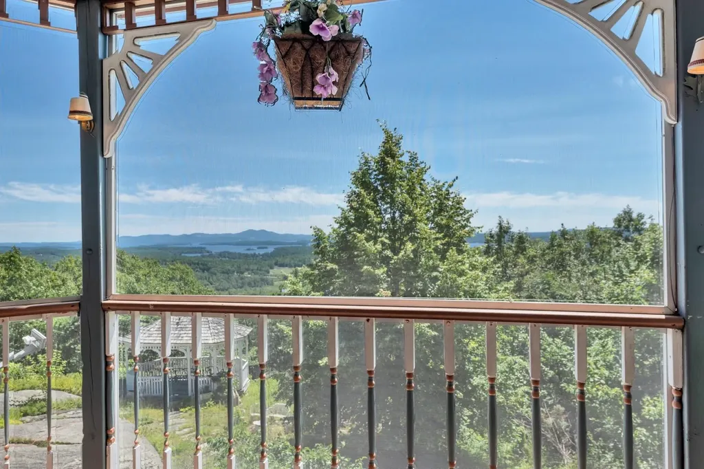 100 Marvin Road Moultonborough NH 03254